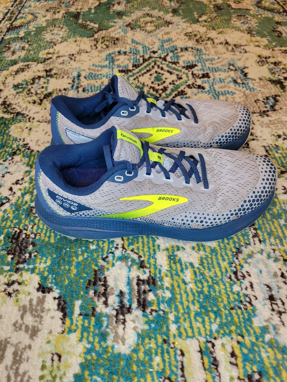Brooks Divide 3 Trail Blue & Grey Running Shoes, Mens Size 10